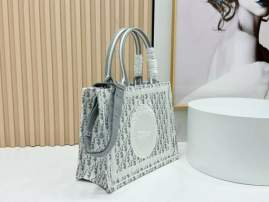 Picture of Dior Handbags _SKUfw239324866fw